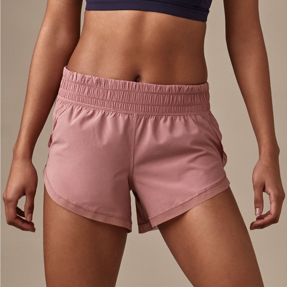 Lululemon quartz pink shorts - Picture 1 of 6